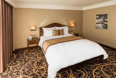 Club Grand Suite — Eastin Grand Hotel Saigon